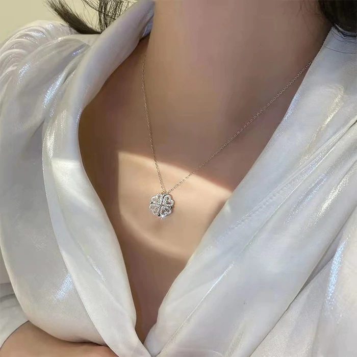 AVA | Hearts Clover Necklace